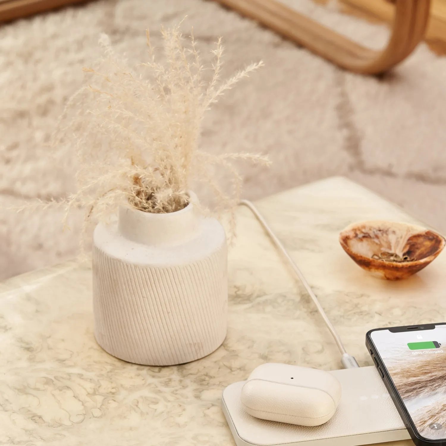 Courant Catch 2: Classics Wireless Phone Charger