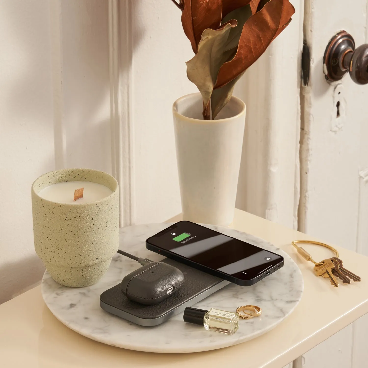 Courant Catch 2: Classics Wireless Phone Charger